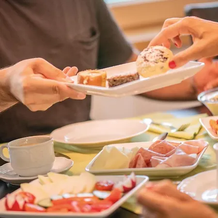 Juenmi Bed and breakfast 3*