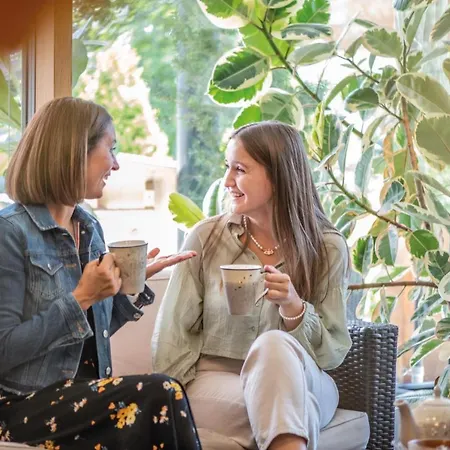 Juenmi לינה וארוחת בוקר