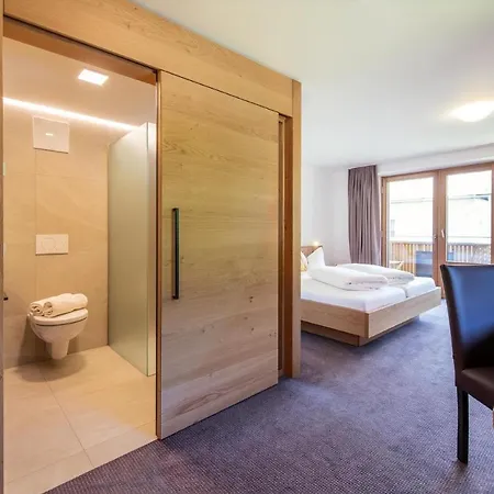 Bed and breakfast Juenmi Sillian