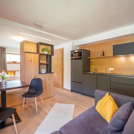 Juenmi 3* סיליאן